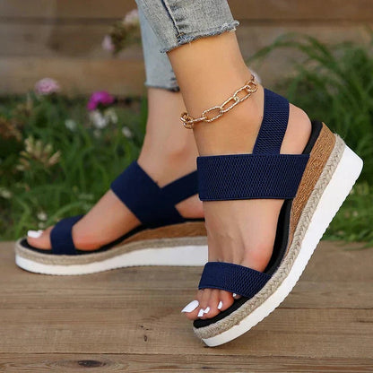 Adjustable Strap Sandals for Women - Cushioned Comfort for Wide Feet