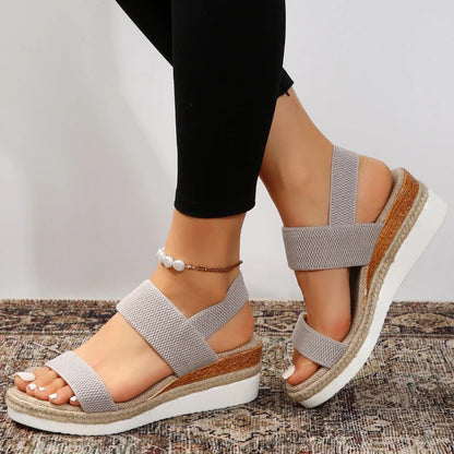 Adjustable Strap Sandals for Women - Cushioned Comfort for Wide Feet