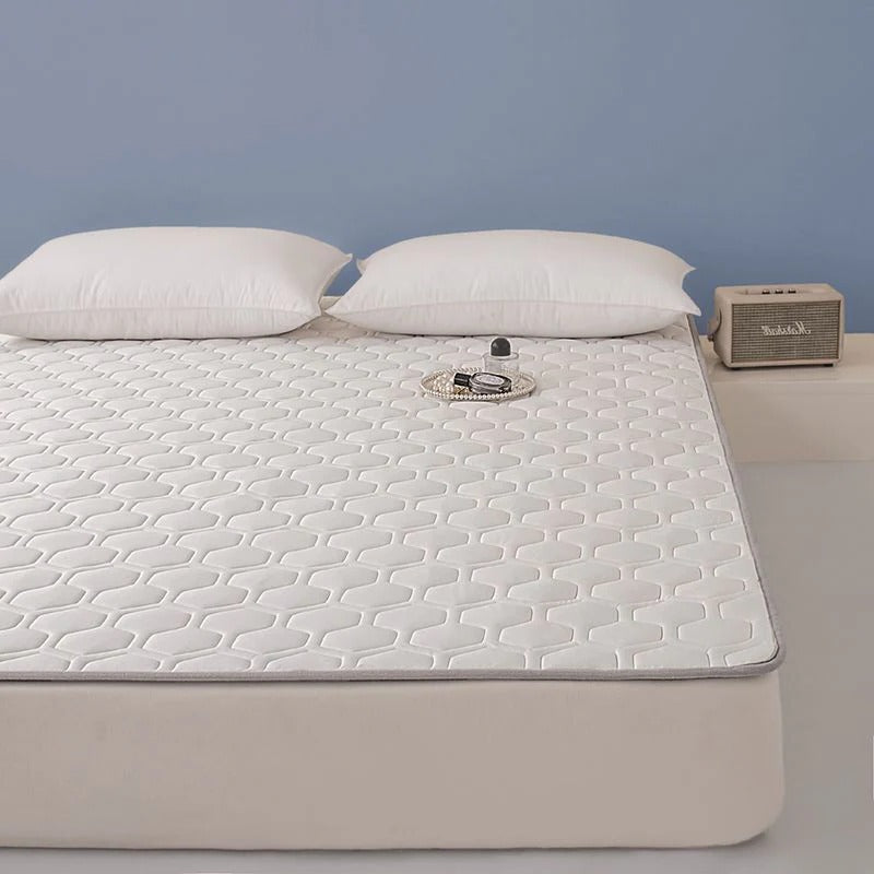 ChillGuard Mattress Pad with Airflow Channels and Anti-Slip Base