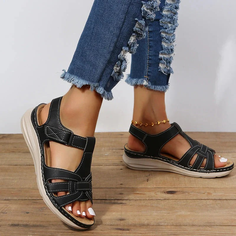 Everyday Elegance: Comfortable Women's Dress Footwear