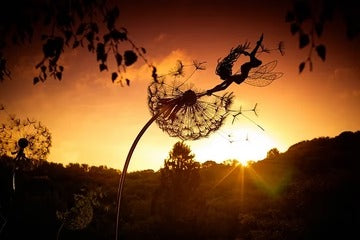 Charming Garden Sculpture for Enchanting Outdoor Spaces