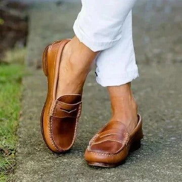 Chic Slip-On Loafers with Low Heel for Everyday Elegance