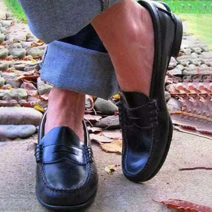 Chic Slip-On Loafers with Low Heel for Everyday Elegance
