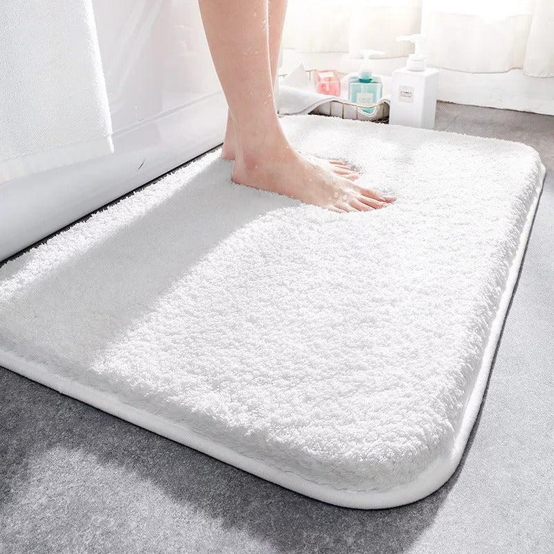 Soft High-Pile Bath Mat with Anti-Slip Base and Fast-Drying Material