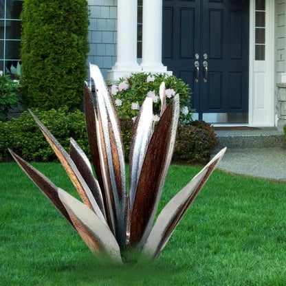 Rust-Finished Metal Agave Art Sculpture for Indoor and Outdoor Use