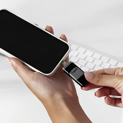 Versatile 32GB USB Drive with Four Connectors for Easy File Transfers