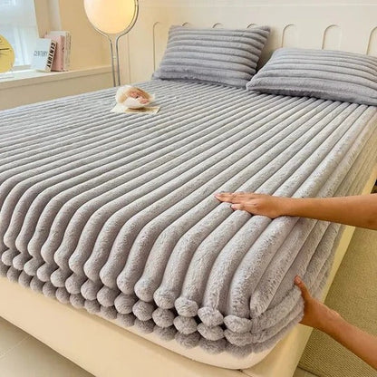 Plush Comfort Fitted Sheet for Restful Sleep Every Night