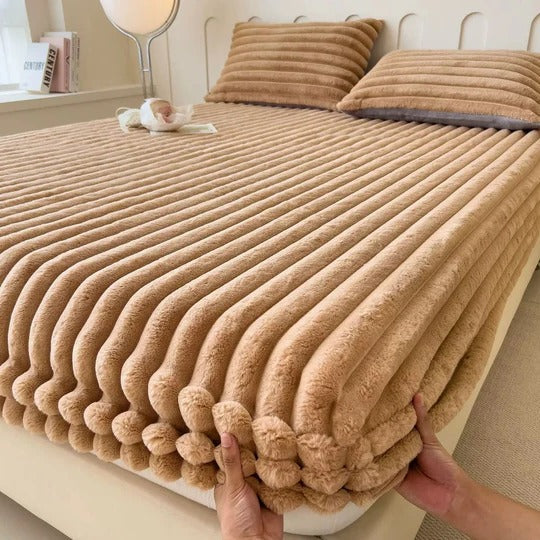 Plush Comfort Fitted Sheet for Restful Sleep Every Night