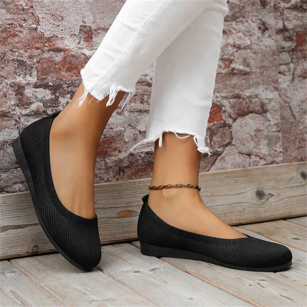 Women's Effortless Comfort Shoes with Arch Support and Slip Resistance