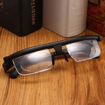 Versatile Vision Glasses with Adjustable Focus Dial
