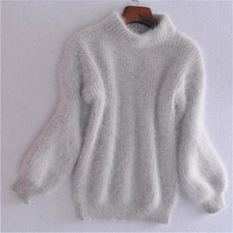 Chic Oversized Sweater with Open Weave and Classic Crew Neck