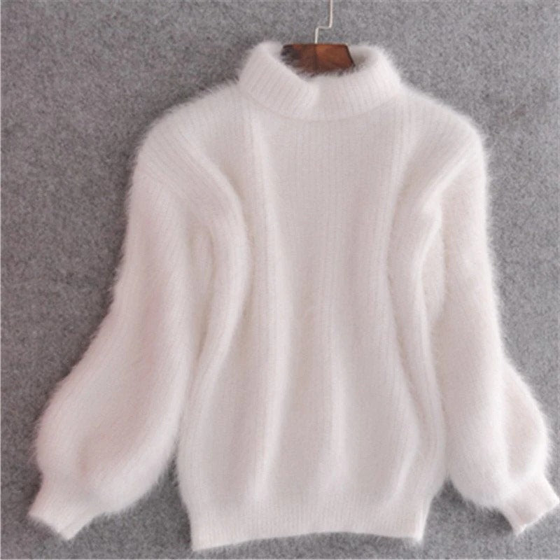 Chic Oversized Sweater with Open Weave and Classic Crew Neck