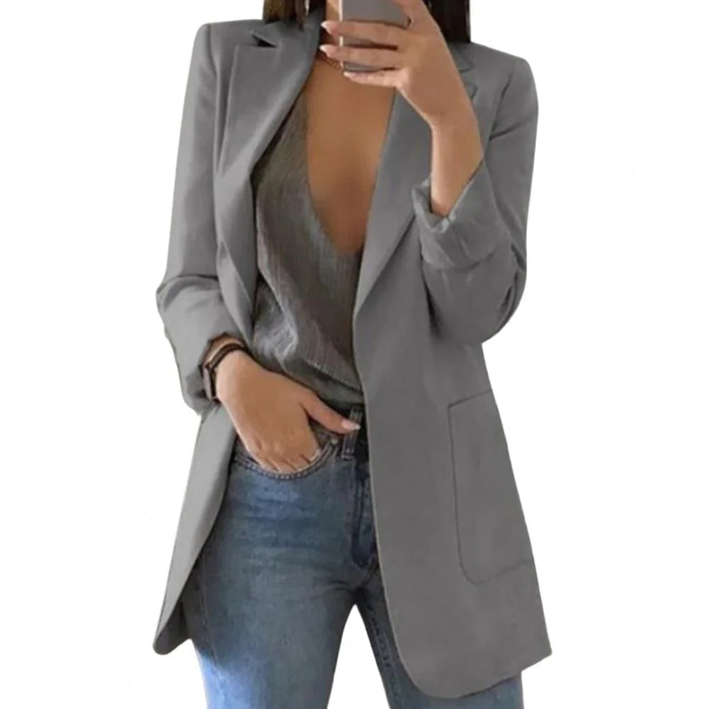 Chic Women's Blazer for Any Occasion