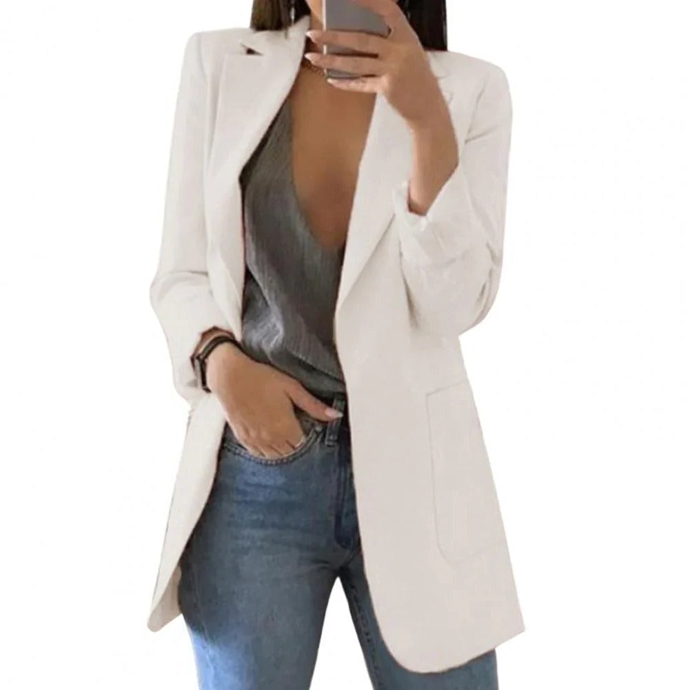 Chic Women's Blazer for Any Occasion