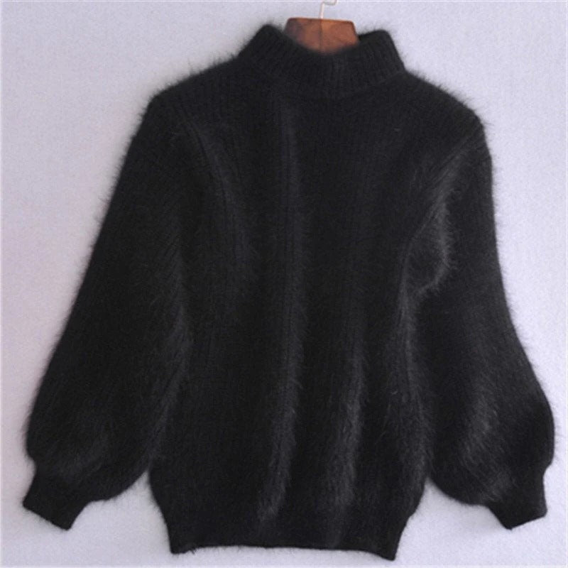 Chic Oversized Sweater with Open Weave and Classic Crew Neck