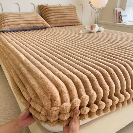 Cloud Comfort Ultra Soft Fitted Sheet for Restful Sleep