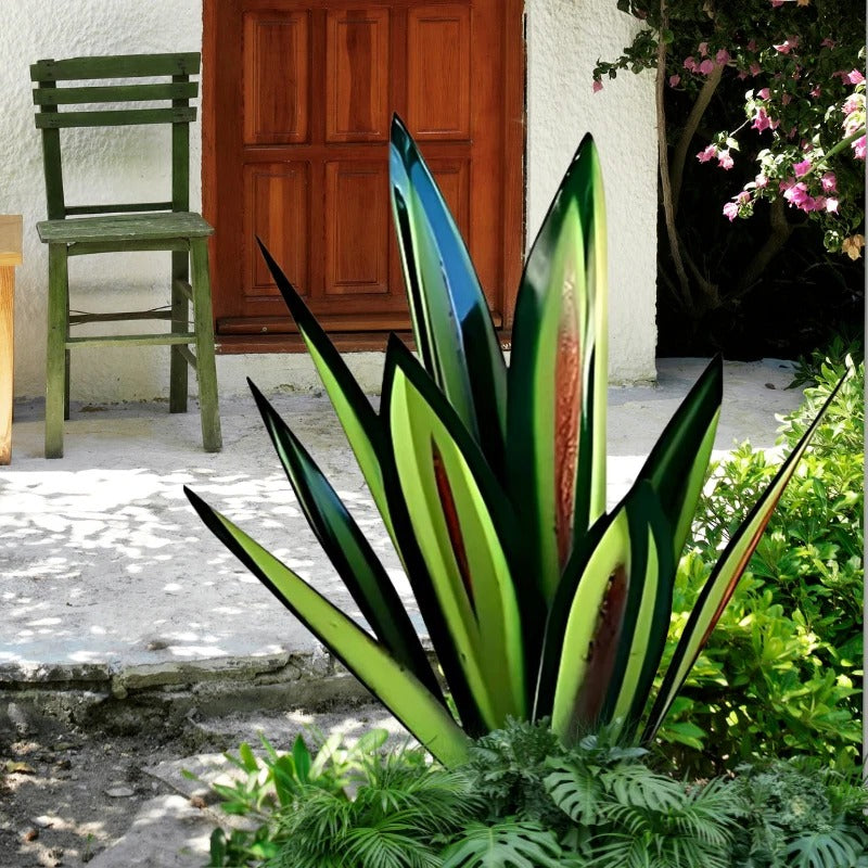 Rustic Steel Agave Plant Sculpture for Effortless Elegance