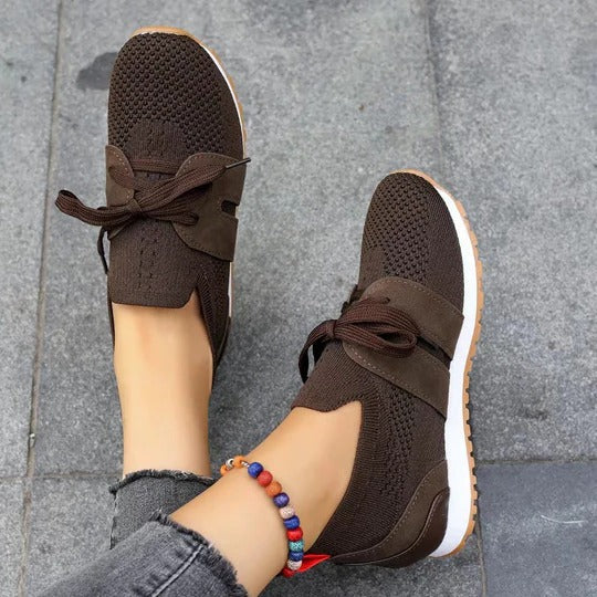Comfort-Focused Low-Top Sneakers for Everyday Adventures