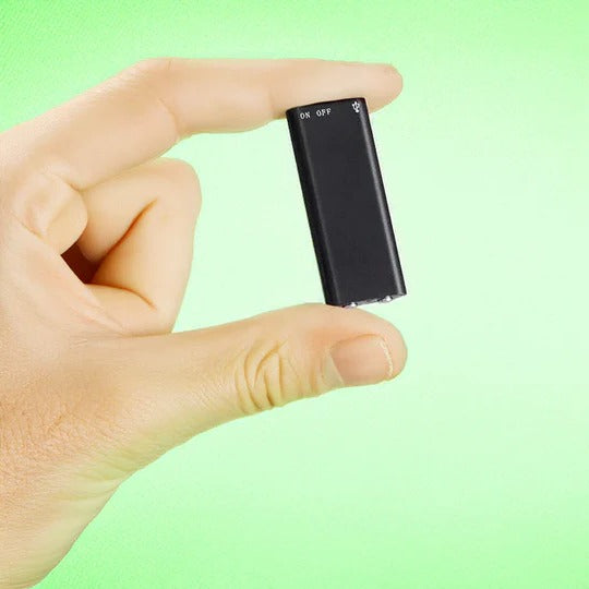 Compact Smart Audio Recorder for Effortless Sound Capture