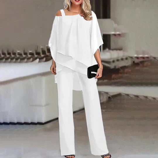 Chic Women's Two-Piece Ensemble with Trendy Cold-Shoulder Style