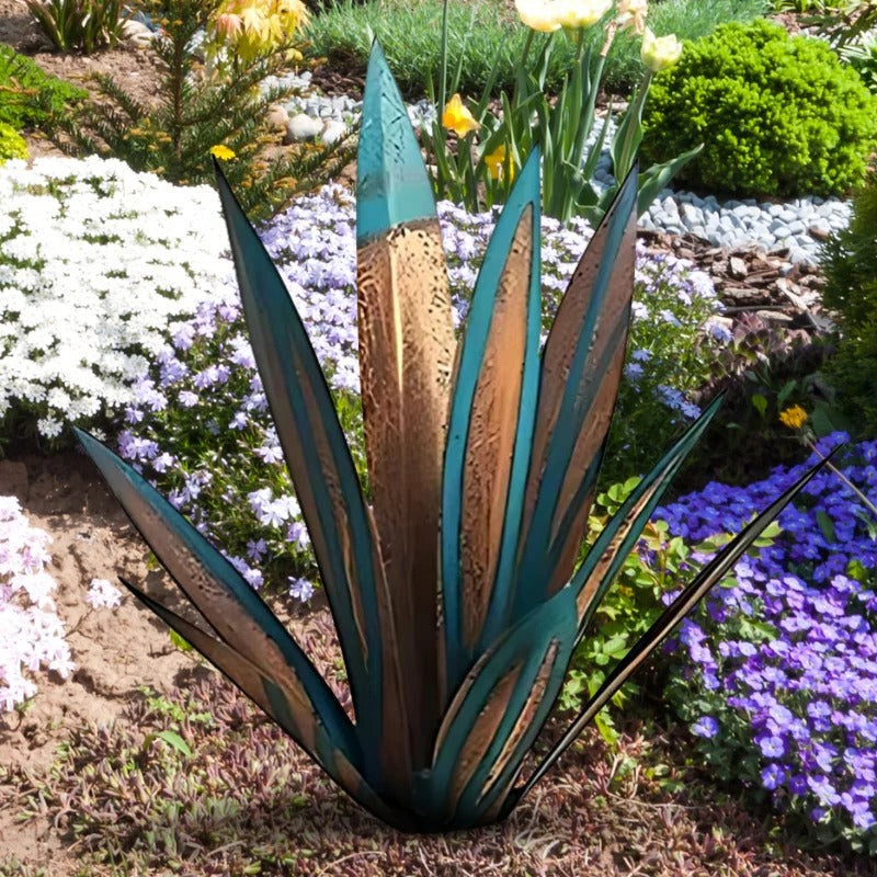 Rustic Steel Agave Plant Sculpture for Effortless Elegance