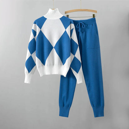 2-Piece Knit Tracksuit for Women - Warm Sweater and Pants Set in Beige, Red, Blue, Black, Sizes S to 2XL