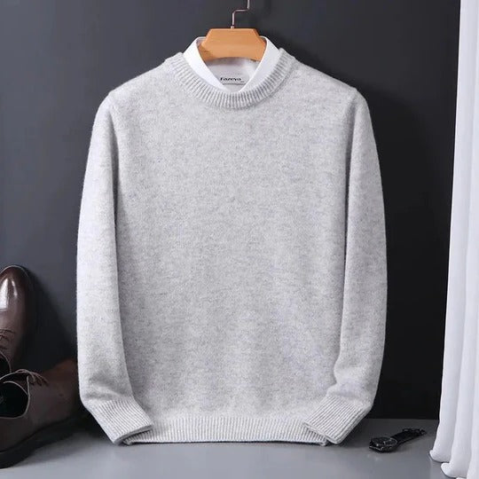 Men's Versatile Crew Neck Sweater for Chilly Days