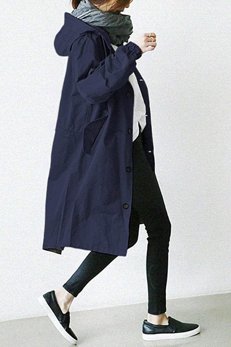 Chic Stretch Coat with Contoured Waist and Breathable Fabric