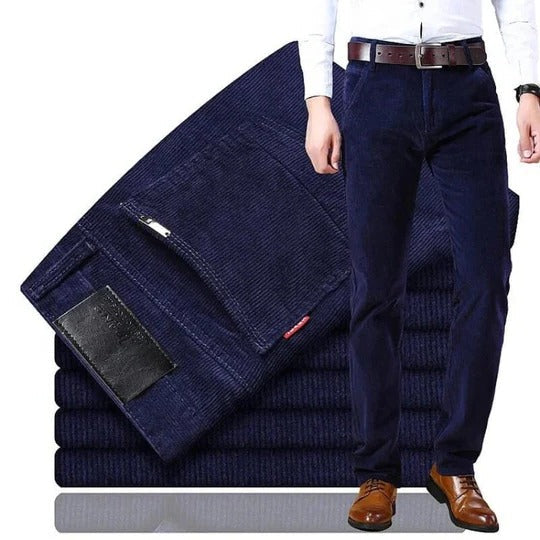 Everyday Essential Straight-Leg Trousers for All Seasons