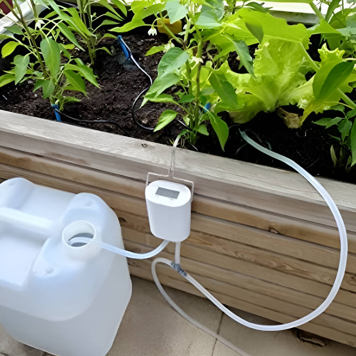 LCD Display Rechargeable Watering System for 8 Pots – 120-Day Battery