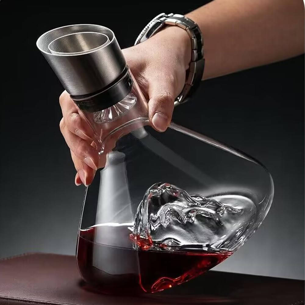 Elevate Your Wine Experience with a 1.5 Quart Aerating Carafe