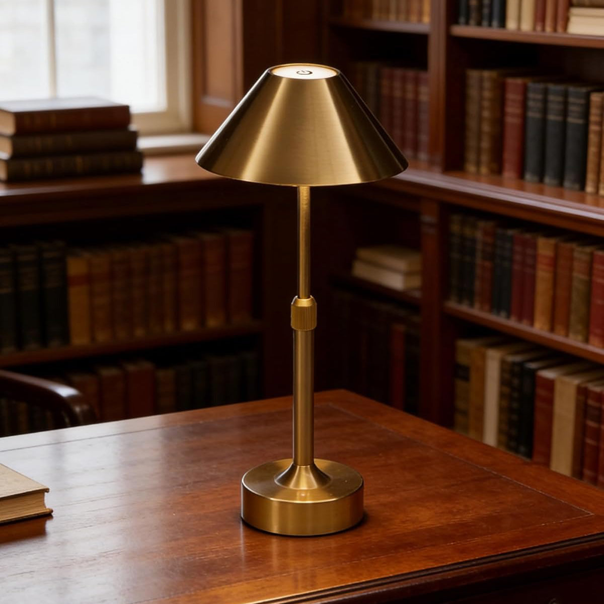 Adjustable Cordless LED Table Lamp with Dimmable Features