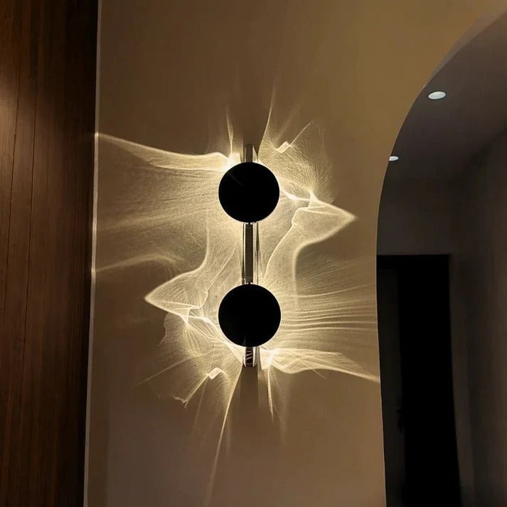 Rotating Head Wall Light with Adjustable Design and Reflective Metal Plate