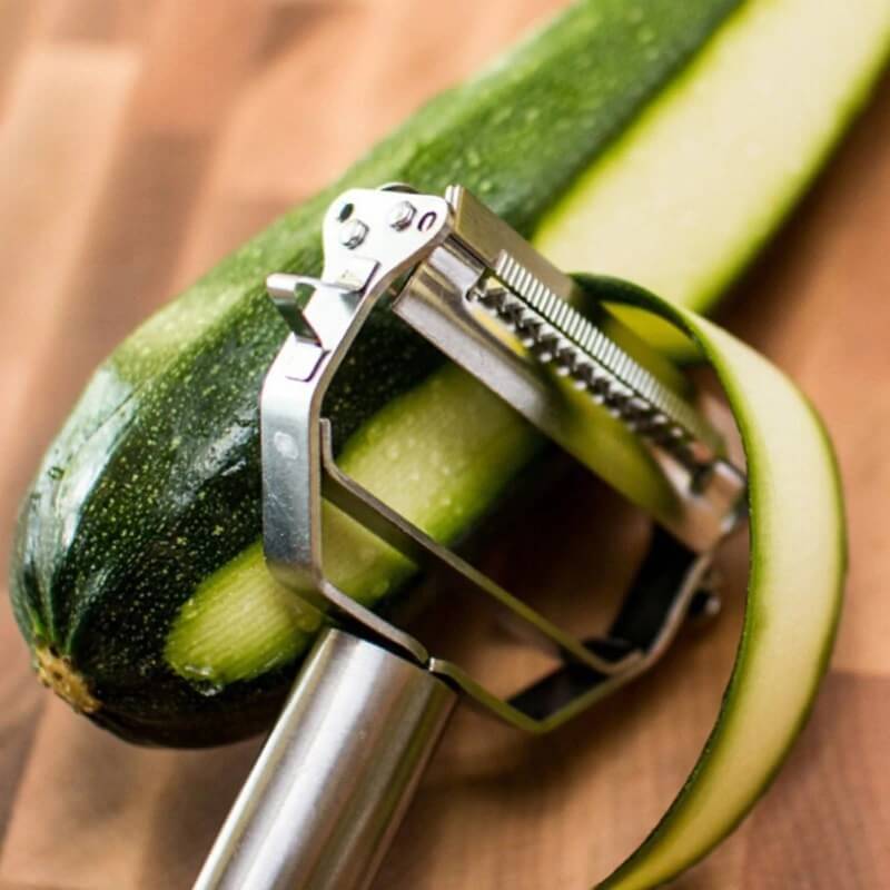 Precision Julienne Slicer with Stainless Steel Blade and Ergonomic Grip