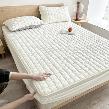 Mattress Protector with Quilted Design