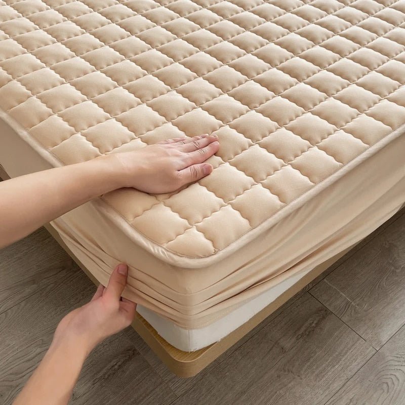 Mattress Protector with Quilted Design