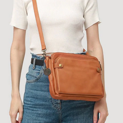 Elegant Leather Crossbody Bag with Versatile Straps and Card Holders