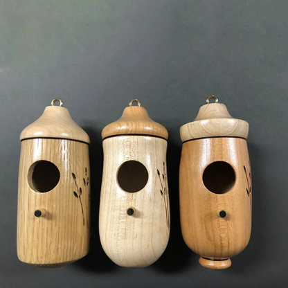 Charming Hummingbird Haven with Natural Wood Look