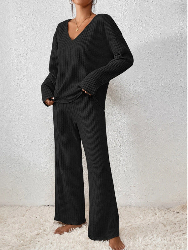 Women's Cozy Outdoor Outfit - Insulated Loose Fit Cotton Blend Winter Set