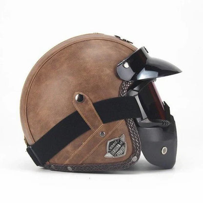 Vintage-Inspired Motorcycle Helmet with Retro Eye Protection