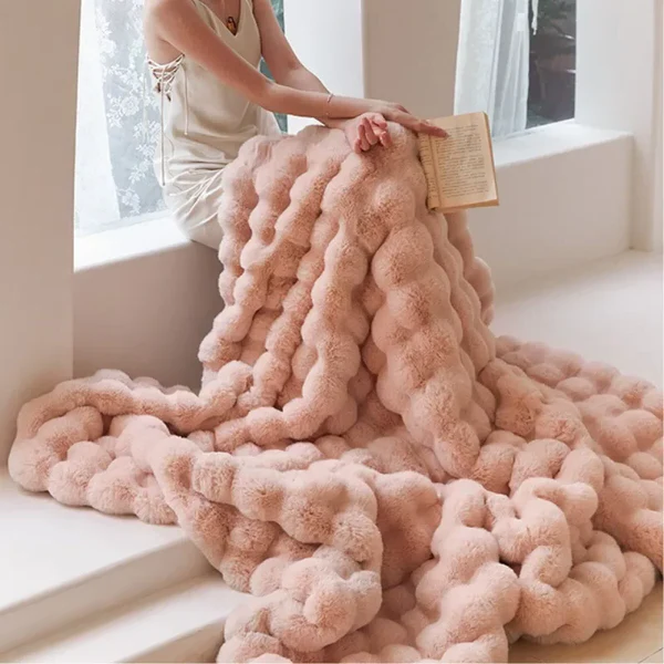 Soft Double-Lined Faux Fur Blanket for Couch – Fluffy Sofa Throw