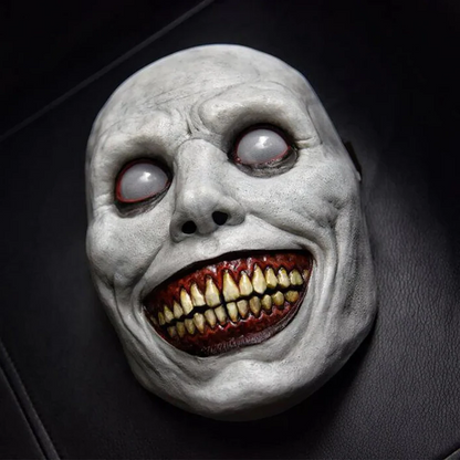 Chilling Grin Full Face Mask for Halloween Festivities
