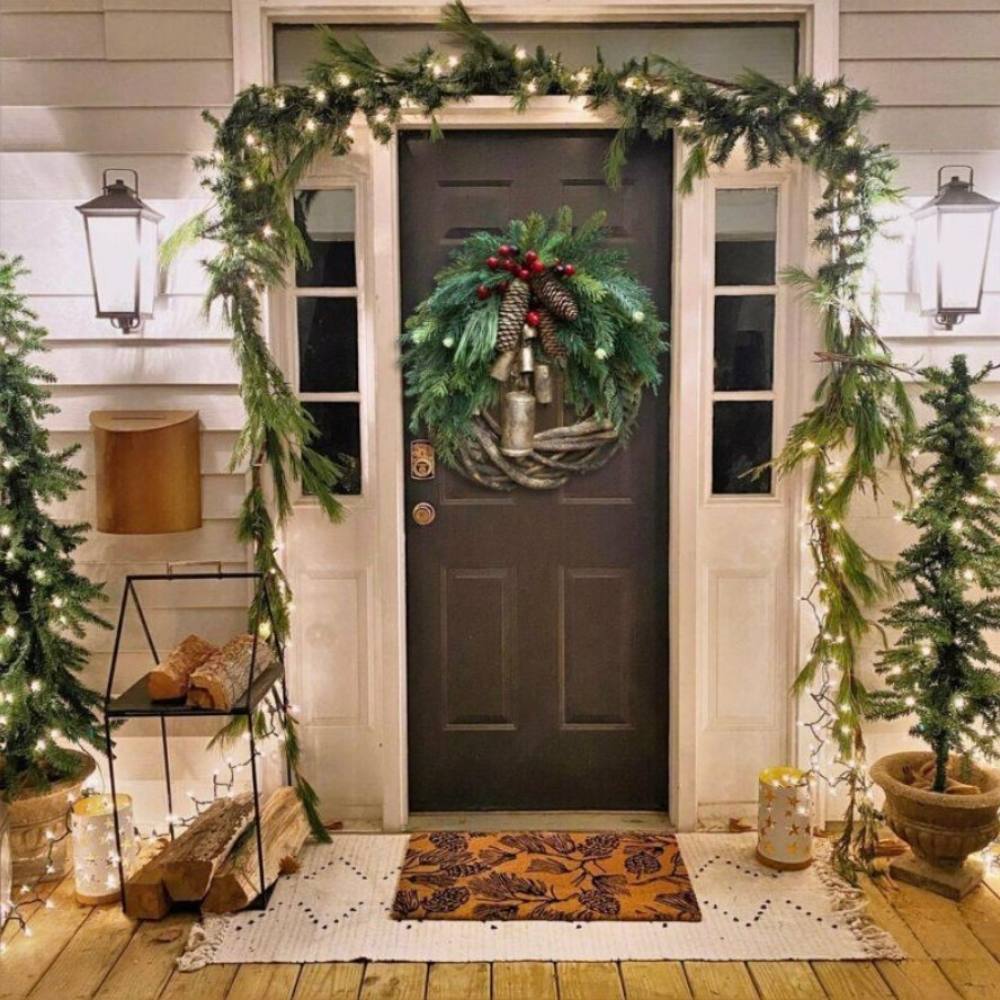 Charming Rustic Holiday Wreath for Your Front Door
