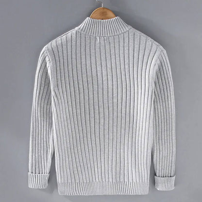 Men's Streamlined Zip Cardigan with Flexible Knit and Trim