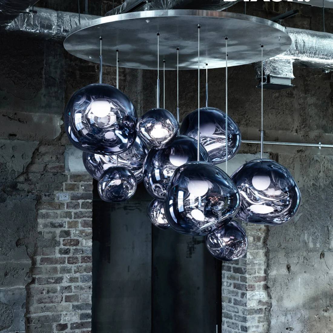 Artistic Multi-Light Pendant Fixture for Elegant Interiors
