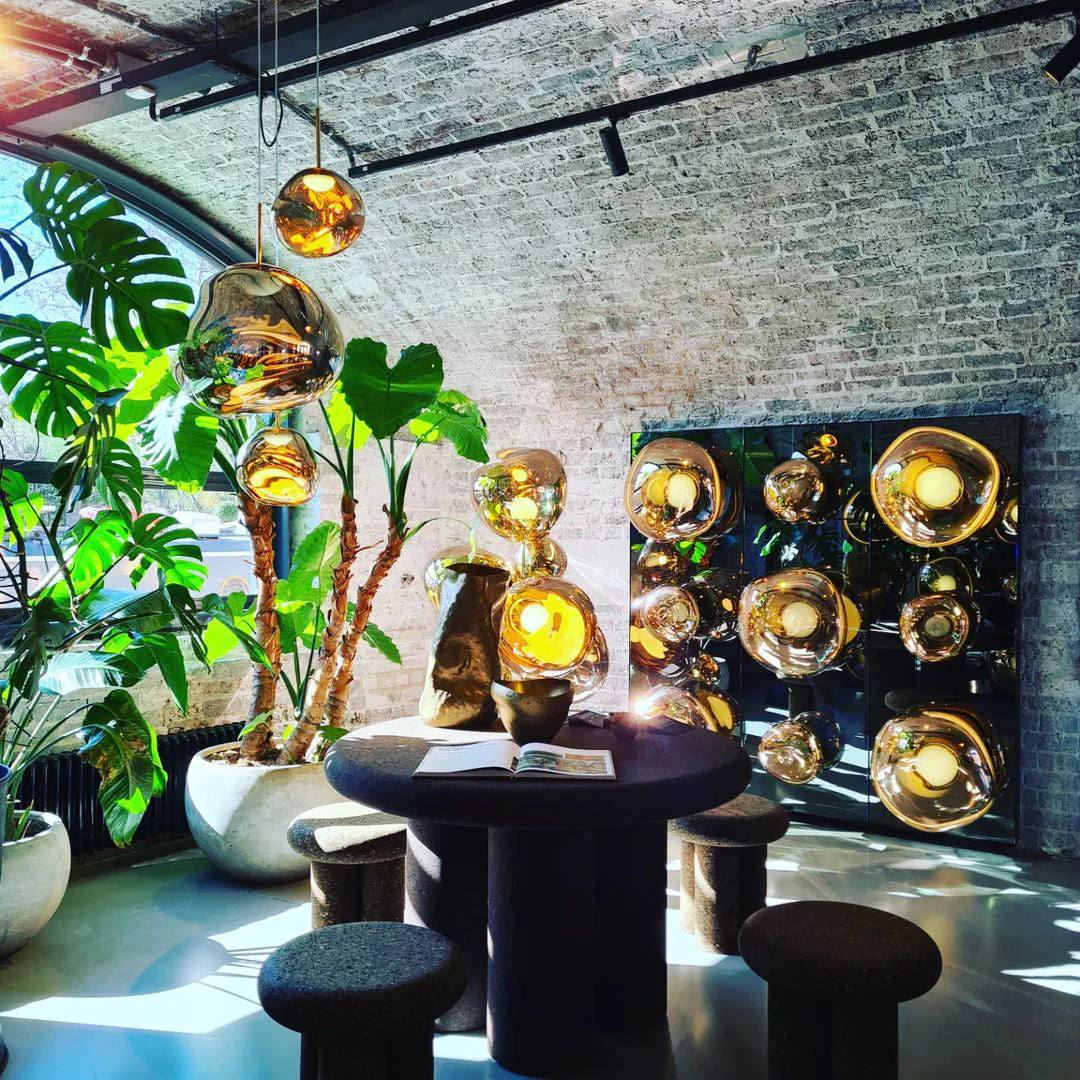 Artistic Multi-Light Pendant Fixture for Elegant Interiors