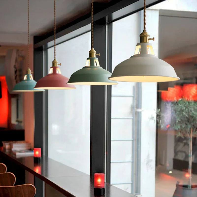 Chic Glossy Pendant Light for Stunning Interiors
