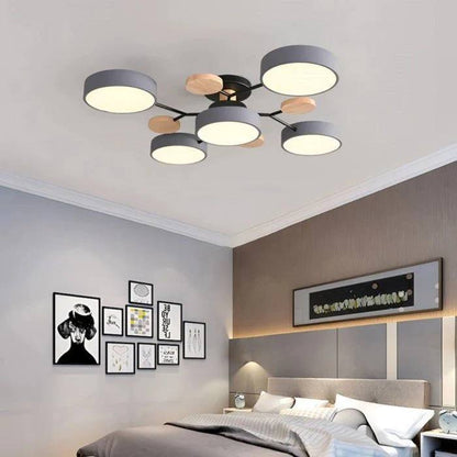 Minimalist LED Ceiling Fixture with Branch Design
