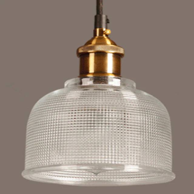 Vintage Elegance Pendant Light with Adjustable Height