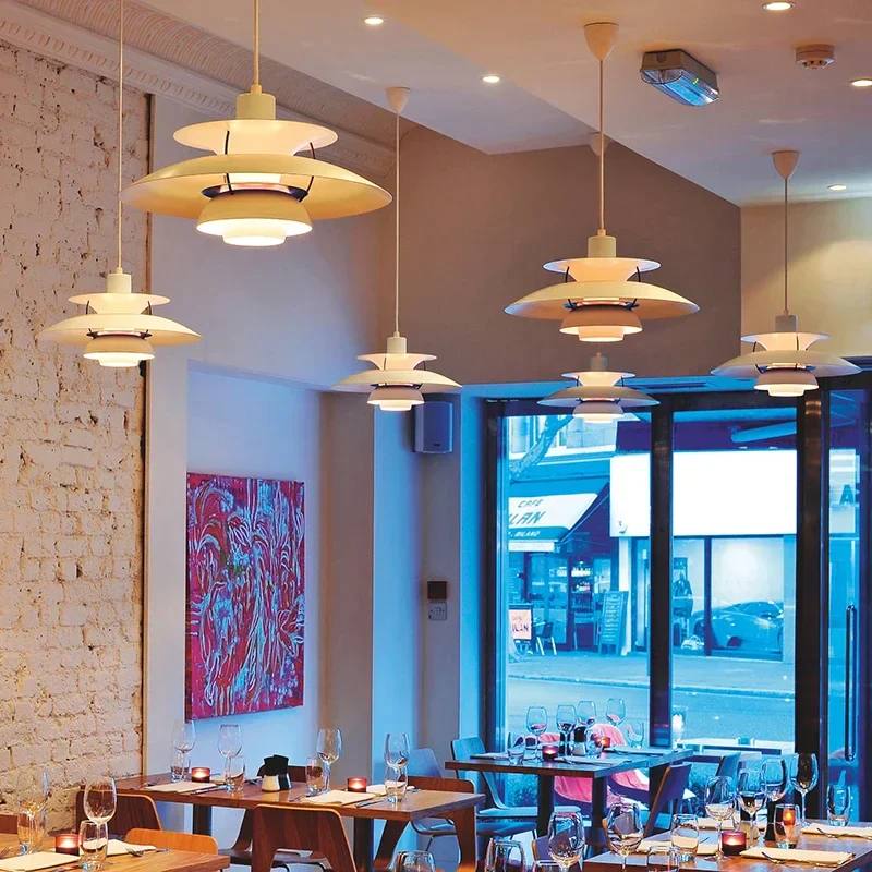 Modern Metal Pendant Light for Stylish Interiors